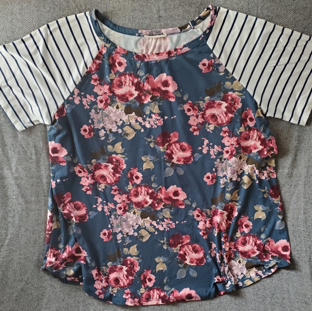 2X CHIC SOUL flower & stripe shirt